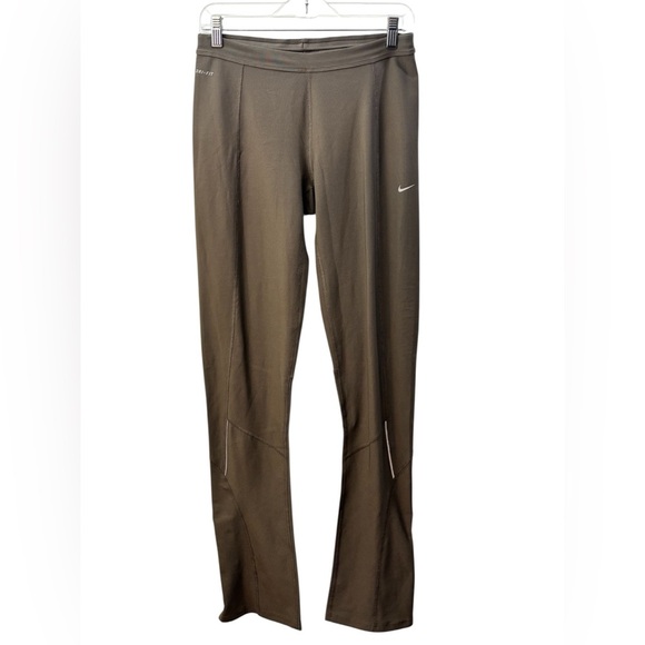 Nike women’s pants - Picture 1 of 6